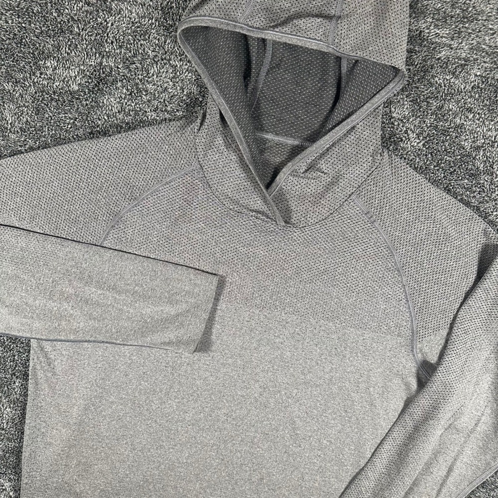 Lululemon Hoodie Mens Medium Metal Vent Tech Grey Breathable Activewear Pullover